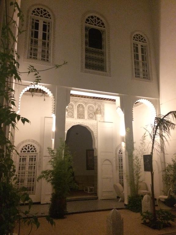 Riad Blanc De Fez Bagian luar foto