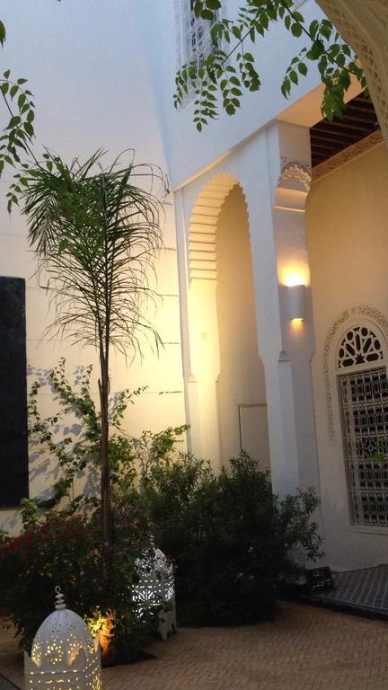 Riad Blanc De Fez Bagian luar foto
